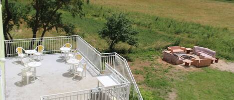 Grillaus-/piknikalue