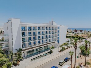 Front of property - Tasia Maris Seasons Hotel - Adults Only (Ayia Napa)