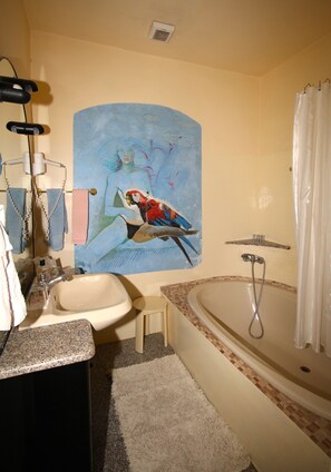 Double or Twin Room | Bathroom | Shower, free toiletries, hair dryer, bidet - Albergo Montechiari (Palaia)