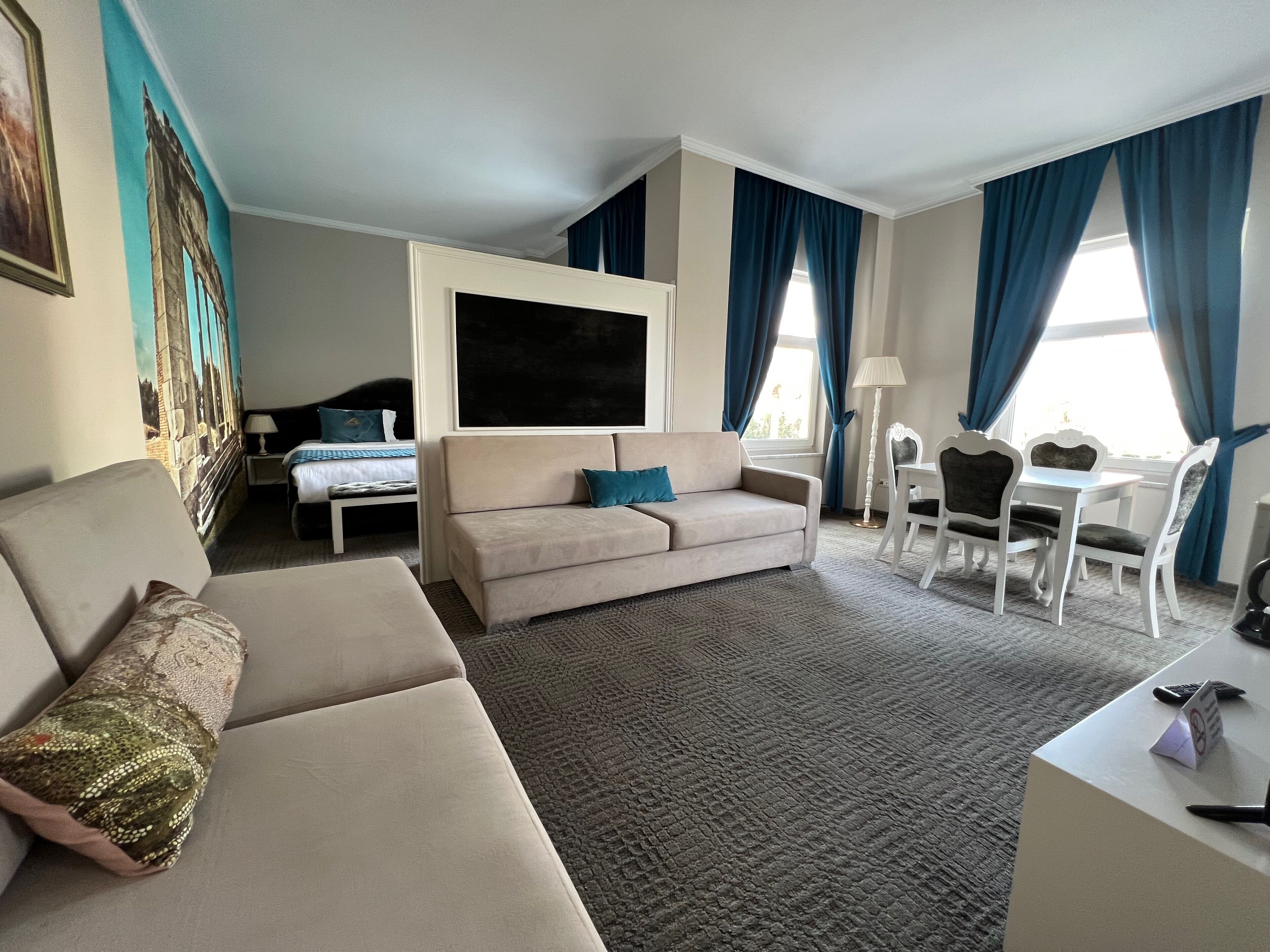 executive suite, multiple beds, non smoking, garden view (with two single sofabeds) | 1 bedroom, frette italian sheets, premium bedding, memory-foam beds