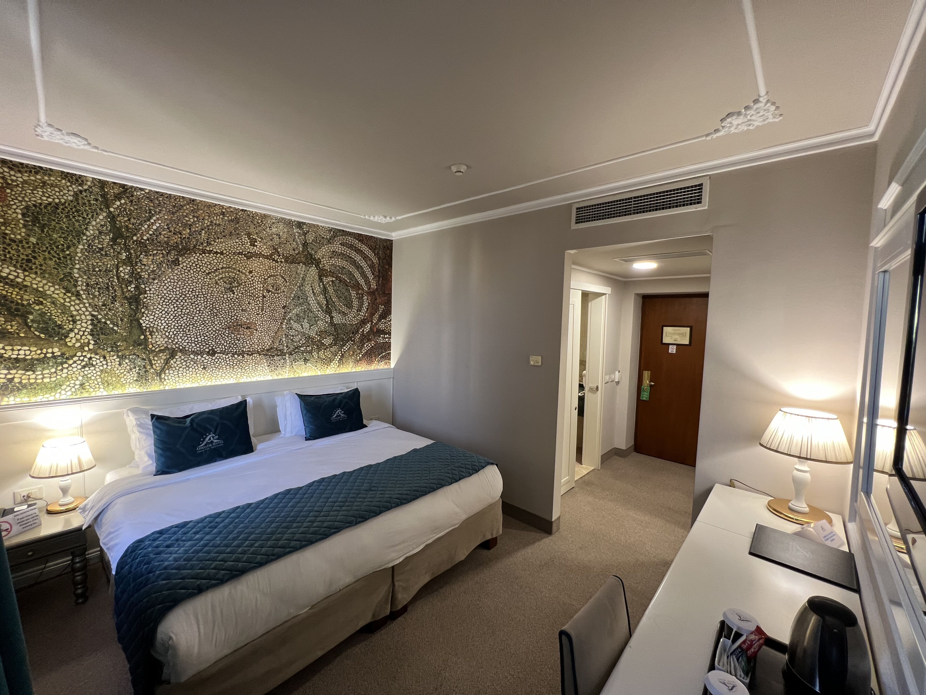 Frette Italian sheets, premium bedding, memory-foam beds, in-room safe