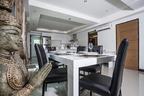 2-Bedroom Private Pool Villa | In-room dining