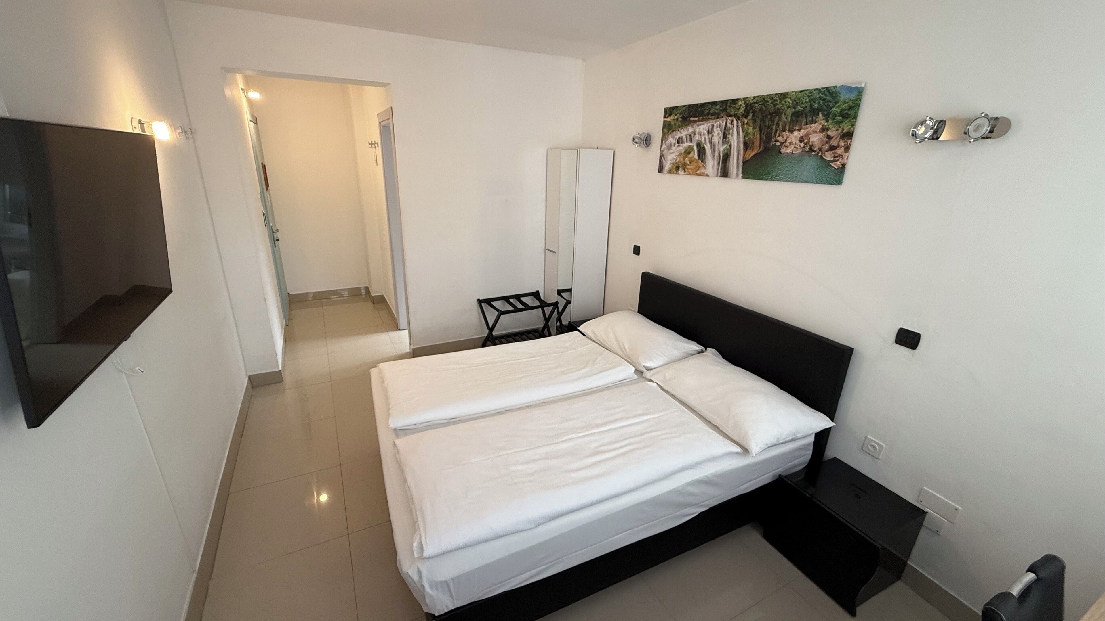 double room | 1 bedroom, free wifi, bed sheets