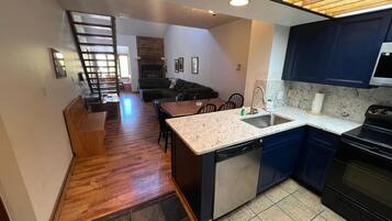 Lakás, több ágy (Fox Pine Lodge 3 bed 3 bath FPAF3) | Belső rész