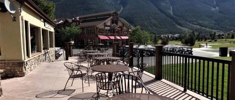 Condo, Multiple Beds (Fox Pine Lodge 3 bed 3 bath FPAF3) | Outdoor dining