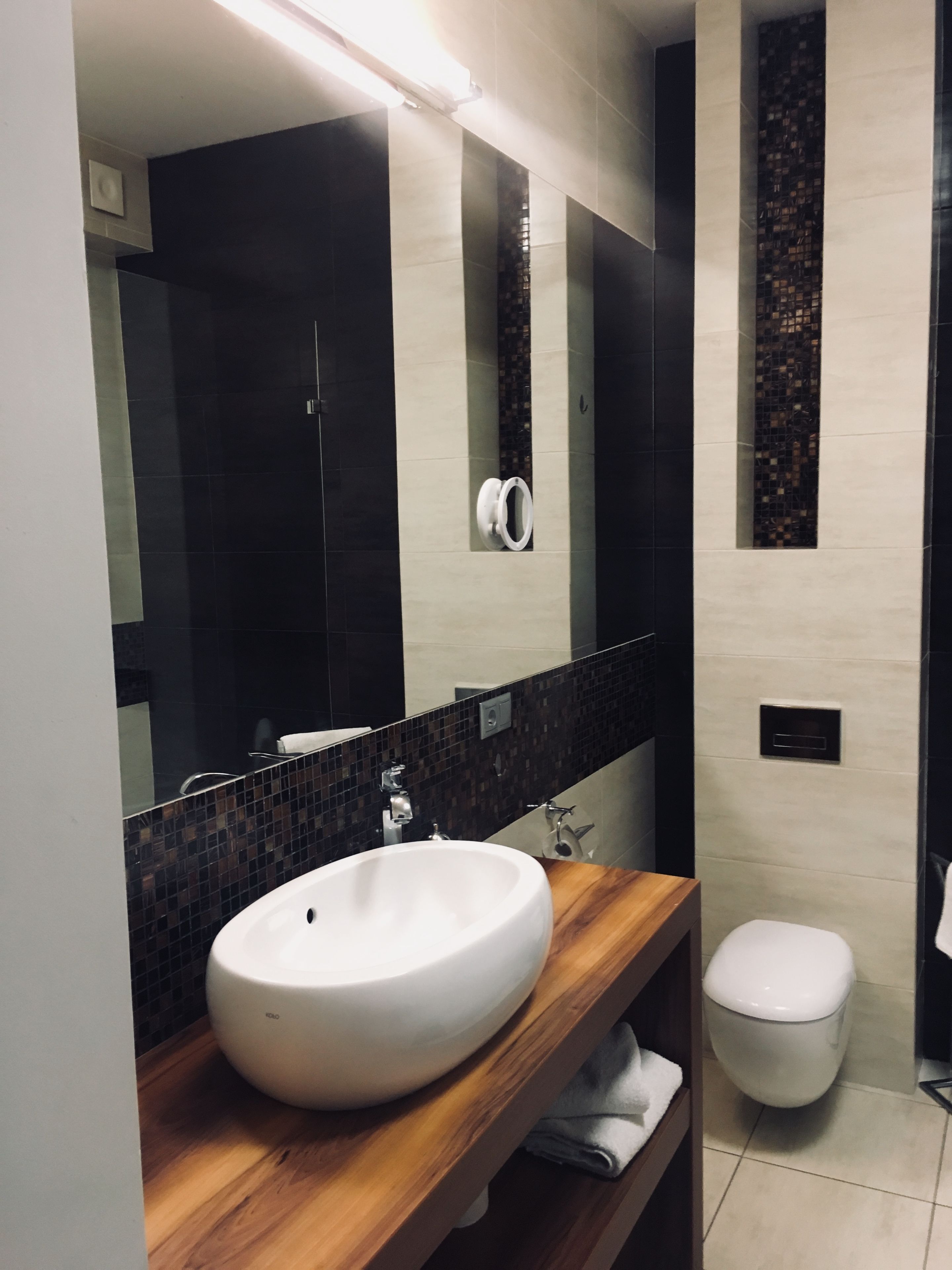 premium penthouse, 3 bedrooms | 1 bedroom, premium bedding, desk, blackout curtains