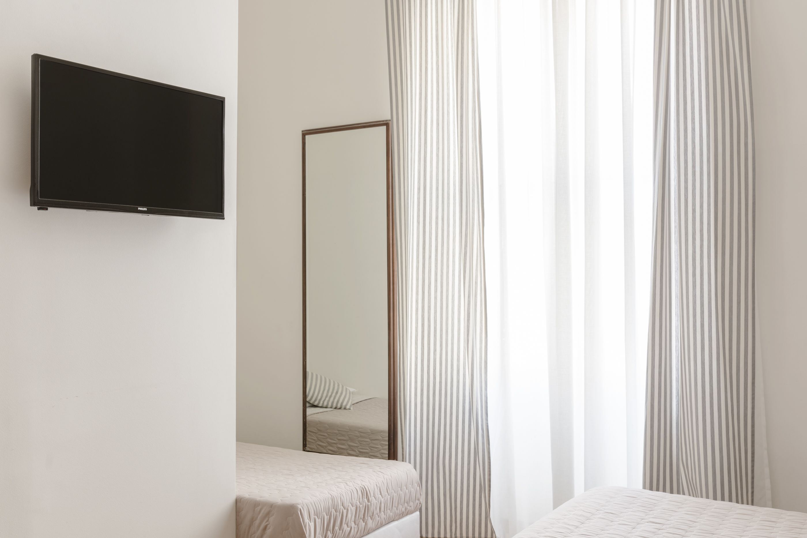 minibar, desk, free wifi, bed sheets