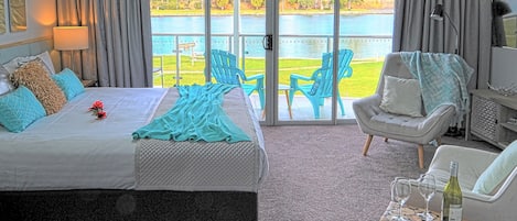 Honeymoon Studio Suite, River View | 1 bedroom, premium bedding, down comforters, pillowtop beds