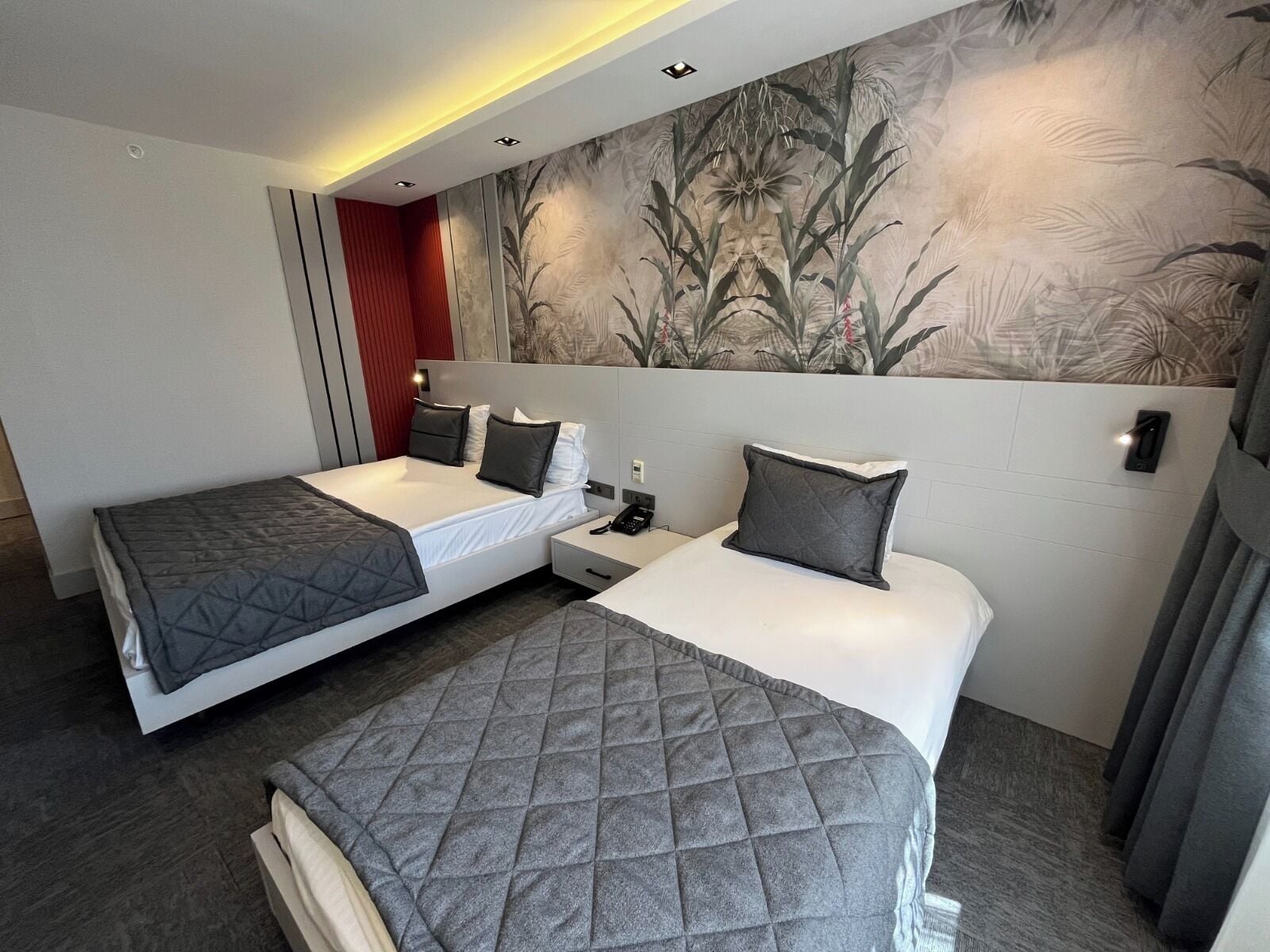 Photo - Starton Hotel
