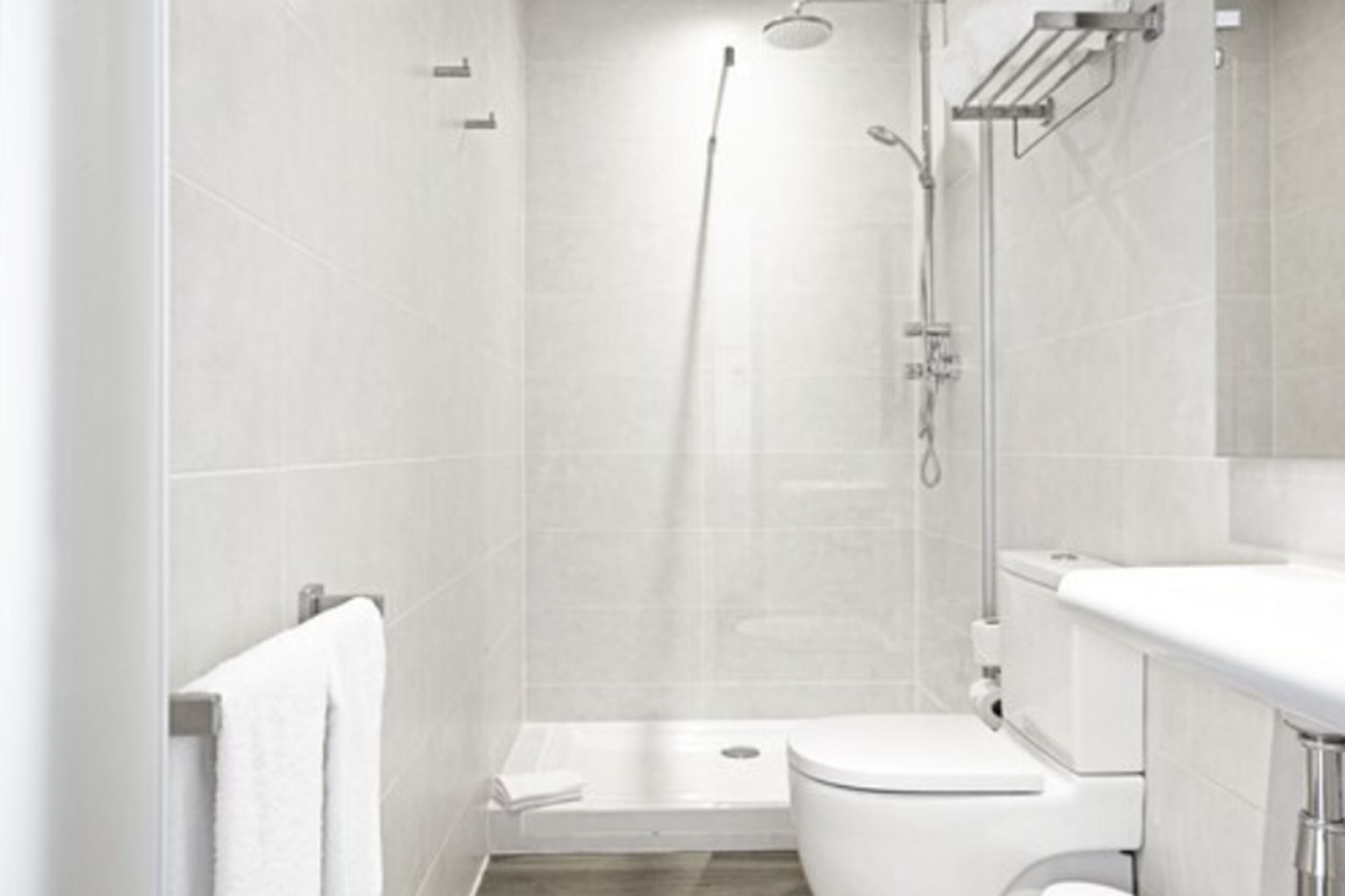 Photo - Som Nit Born