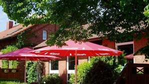 Breakfast, lunch and dinner served - Hotel Sankt Georg (Neubrandenburg)