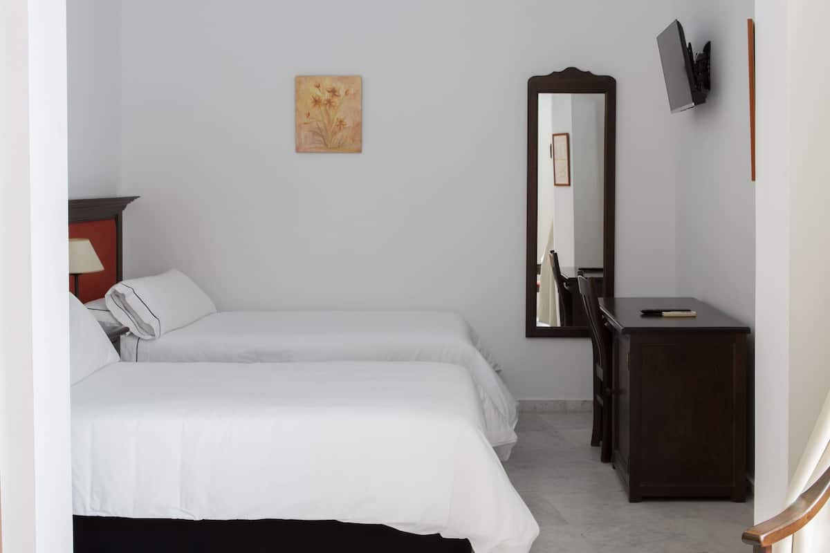 1 phòng ngủ, minibar, bàn, truy cập Internet không dây miễn phí