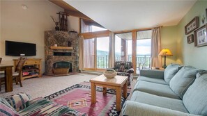 Fireplace, DVD player