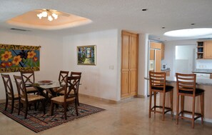 Microwave, oven, dishwasher - Casa Shery (Cabo San Lucas)