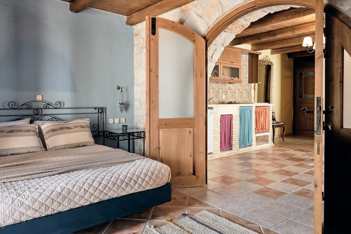 Suite, 2 Bedrooms | Premium bedding, in-room safe, individually decorated