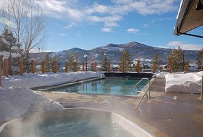 Outdoor pool - Rockies Condominiums - R2301 (Steamboat Springs)