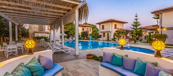 Vista Villas & Suites