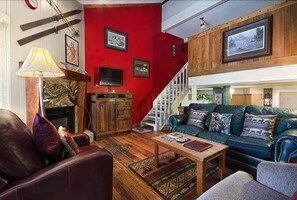 Fireplace, DVD player