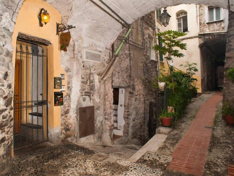 EntrĂ©e de lâhĂ©bergement