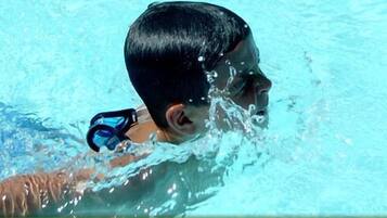 Piscine extérieure (ouverte en saison)