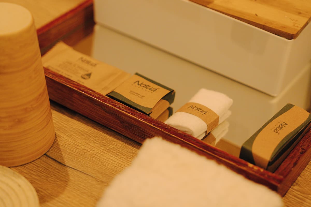 bungalow, 1 king bed | bathroom | shower, free toiletries, hair dryer, towels