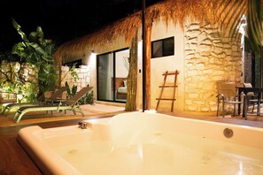 Premium bungalow | Uitzicht vanuit de kamer