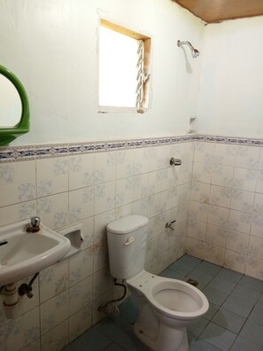 Baita | Bagno | Doccia, asciugamani