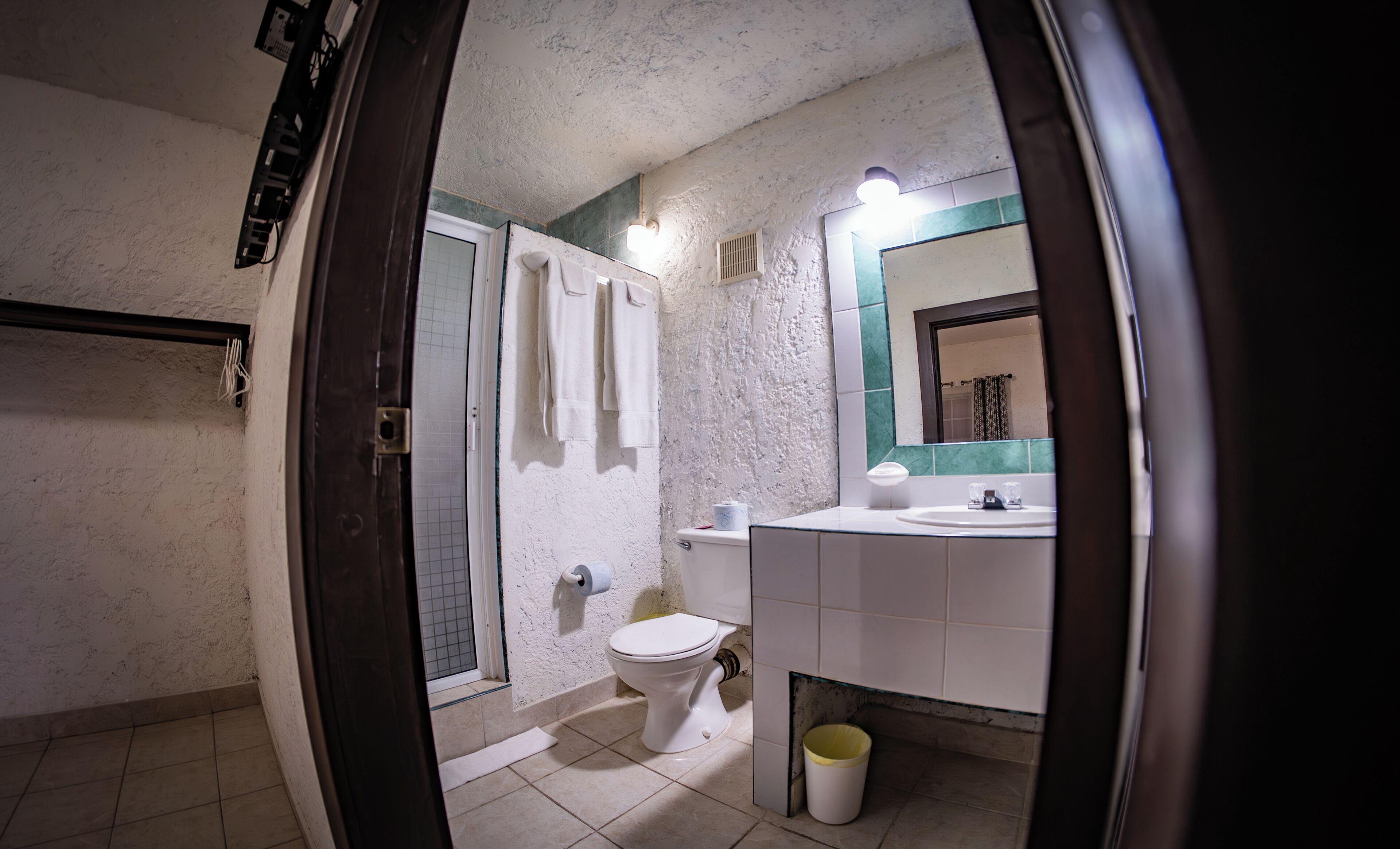 classic quadruple room, 2 double beds, non smoking | laptop workspace, blackout curtains, soundproofing, free wifi