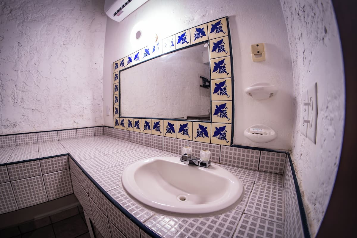 deluxe double room | laptop workspace, blackout curtains, soundproofing, free wifi