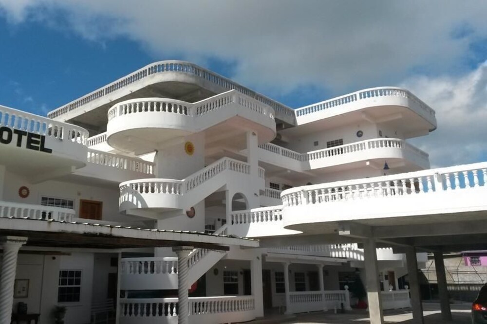 Las Palmas Hotel