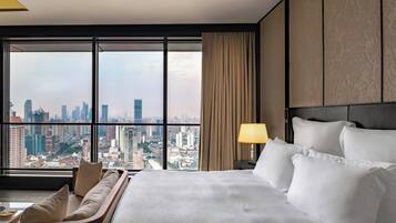 Premium Room, 1 King Bed, City View