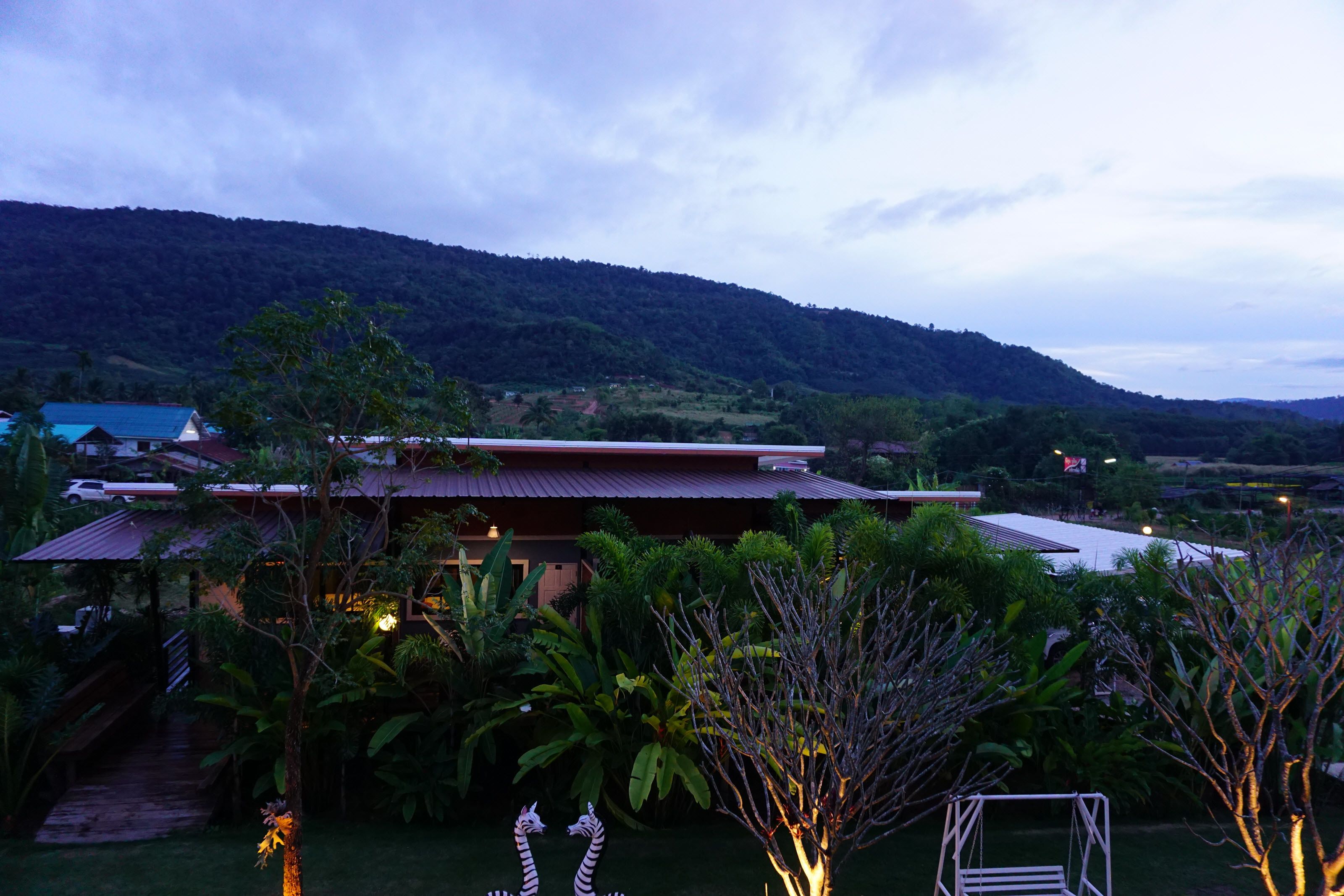 الإطلالة من المنشأة