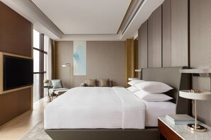 20 bedrooms, premium bedding, down duvets, minibar - Courtyard by Marriott Shunde Longjiang (Foshan)