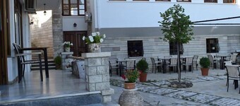 Bineri Hotel Gjirokastra