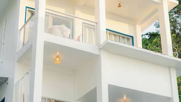 Romantic Room, 1 Queen Bed, Private Pool, Ocean View | Terrace/patio