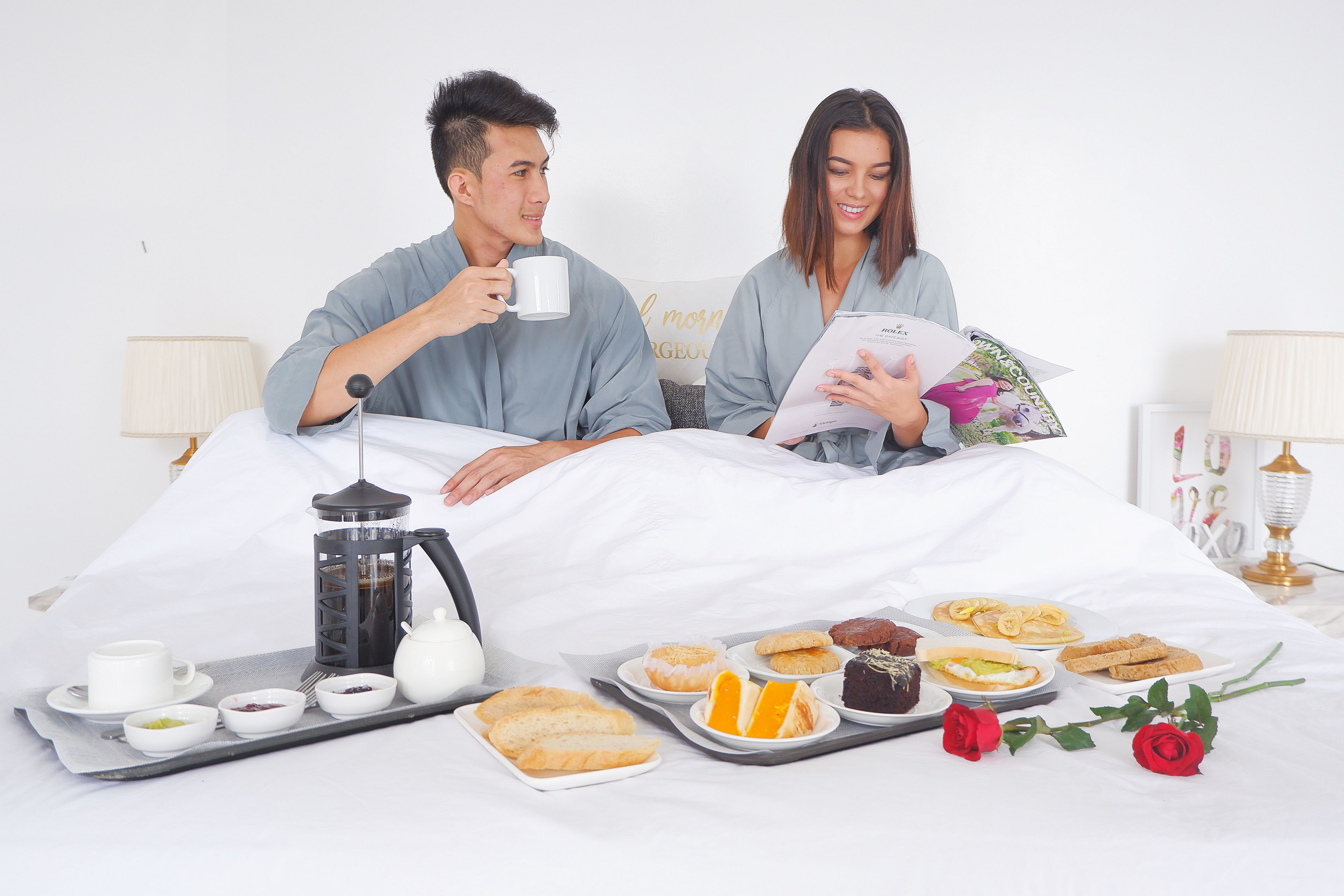 Egyptian cotton sheets, premium bedding, down comforters, pillowtop beds