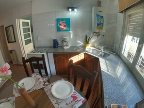 Family Apartment, 2 Bedrooms, Kitchen, Ground Floor | Private kitchen - 1080 Apartments (Córdoba)