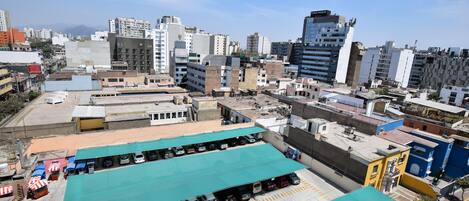 奢華公寓, 2 間臥室, 城市景觀 | 露台/庭院