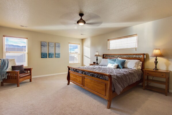 3 bedrooms, memory-foam beds, iron/ironing board, travel cot