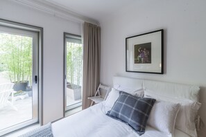 2 chambres, fer et planche à repasser, accès au Wi-Fi (inclus)