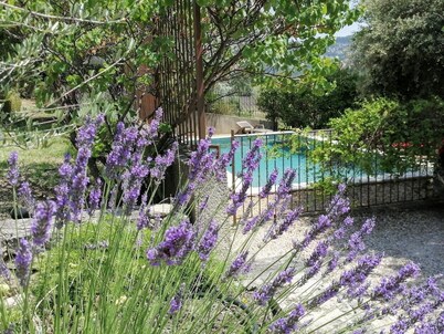 Provence Luberon, Mas de charme private pool, View Colorado Provençal