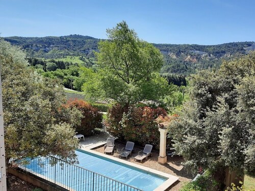 Provence Luberon, Mas de charme private pool, View Colorado Provençal