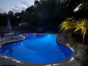 Udendørs pool, opvarmet pool