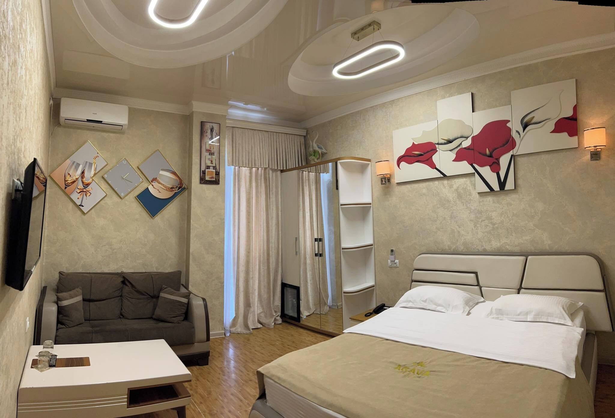 Economy Double Room | Premium bedding, minibar, in-room safe, desk