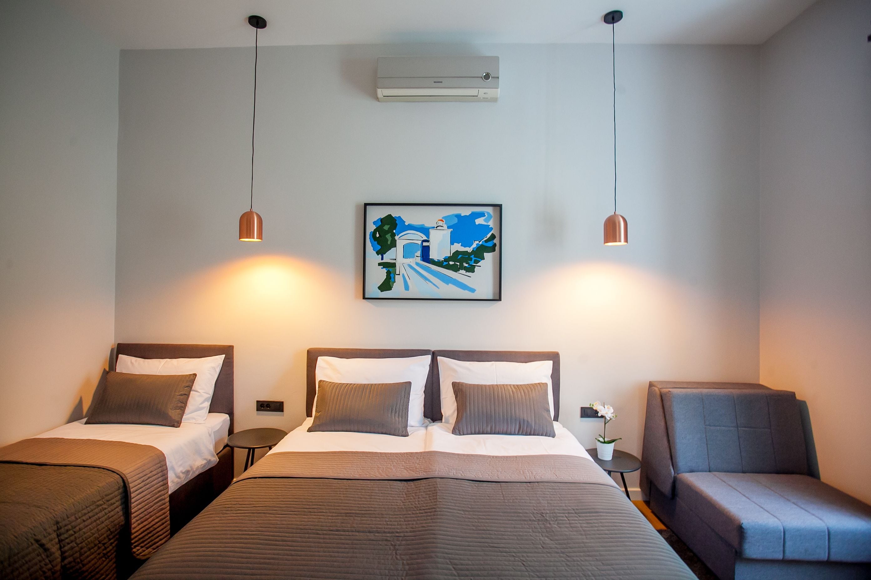 Bureau, Wi-Fi gratuit, draps fournis