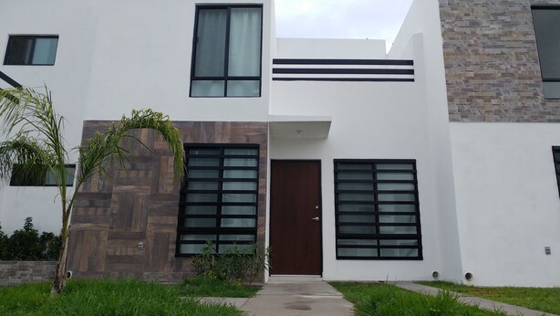 Unclassified image, 1 of 18, button - Casa Barbelo (San Luis Potosi)