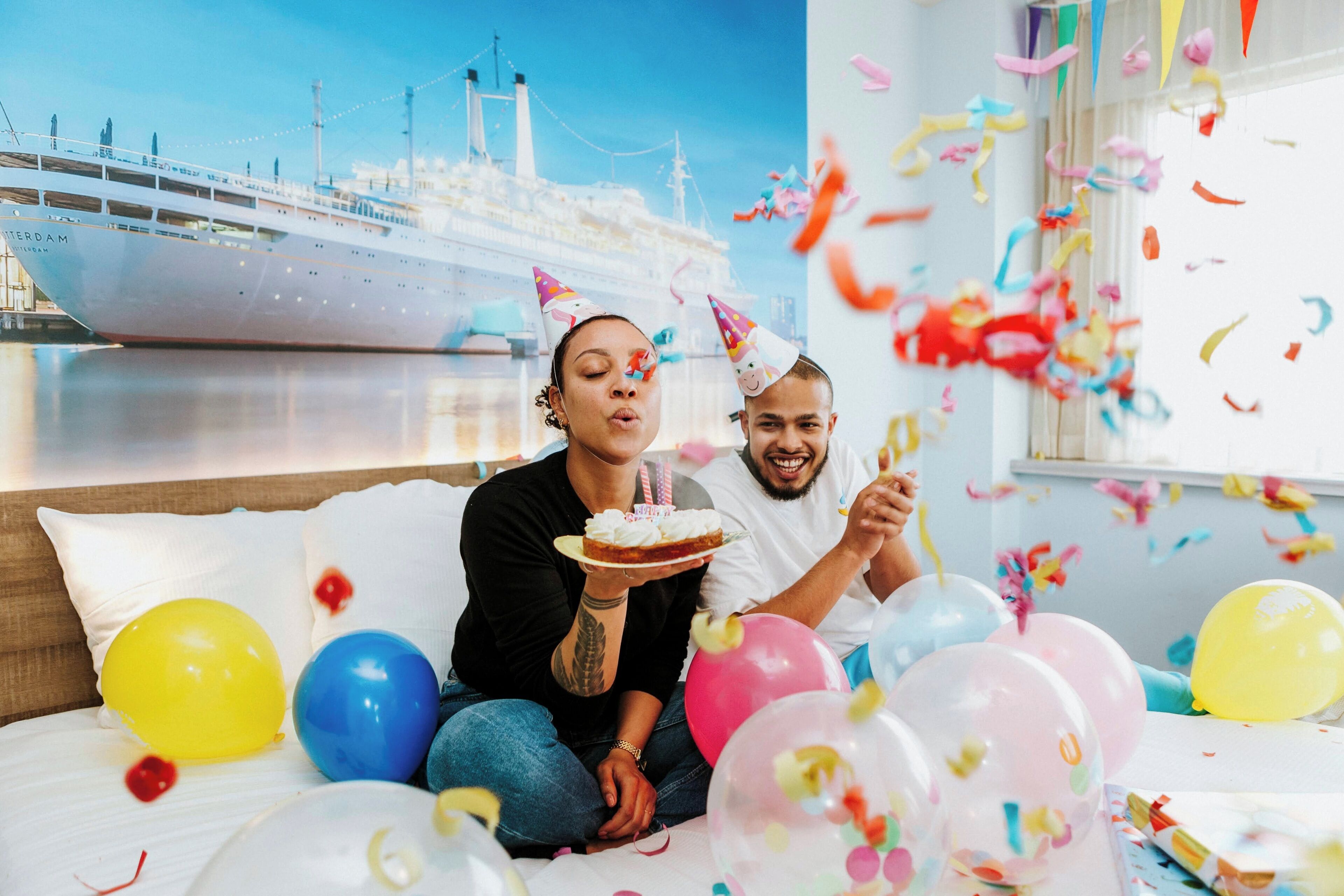 room, corner (king) | 1 bedroom, in-room safe, iron/ironing board, free wifi