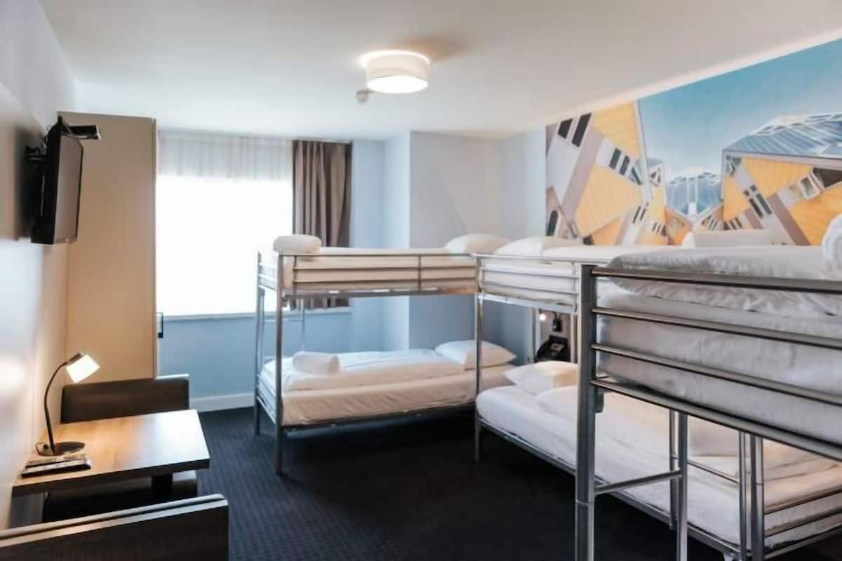 In-room safe, iron/ironing board, free WiFi, bed sheets