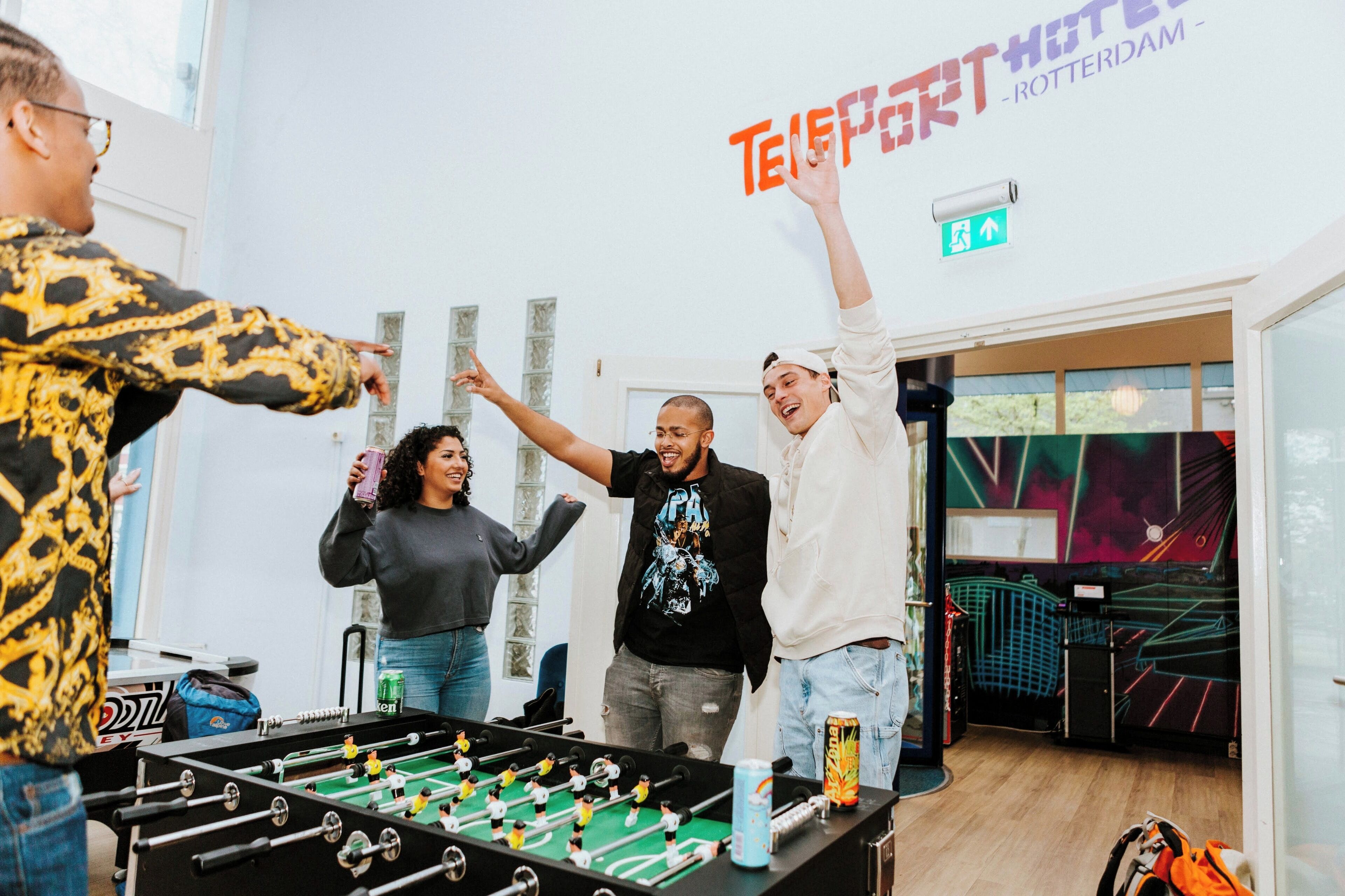 40-cm tv with cable channels, table football, ping pong