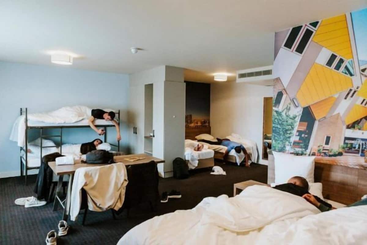 In-room safe, iron/ironing board, free WiFi, bed sheets